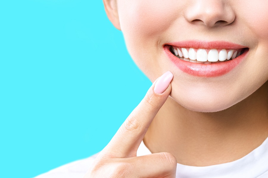 Whitening Your Smile for the Holidays