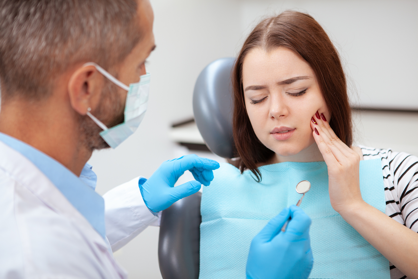 Bad Habits That Can Damage Dental And Oral Health